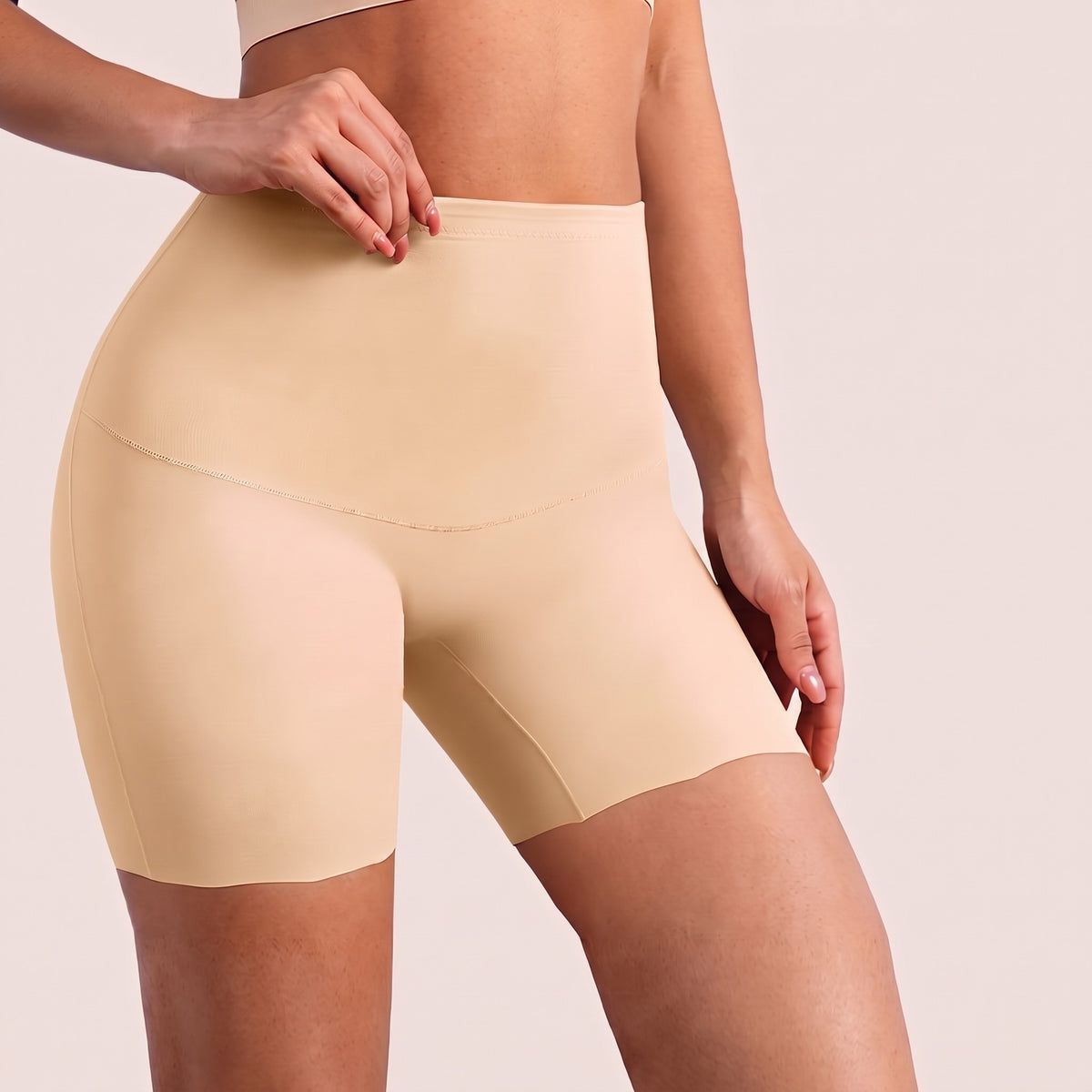 Short moldeador antirozaduras color champán
